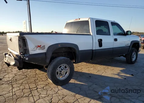 2004 Chevrolet Silverado K2500 Heavy Duty from USA, damaged, VIN 1GCHK23254F185302